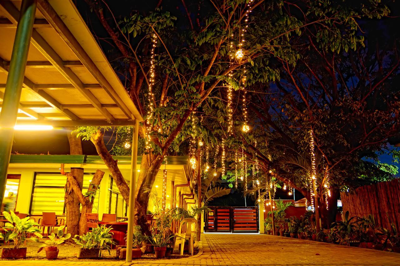 Seasons Hotel And Convention Center San Jose  Exterior foto